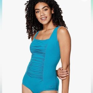 Speedo Enduarnace + shirred turquoise one piece swimsuit. Size 10
